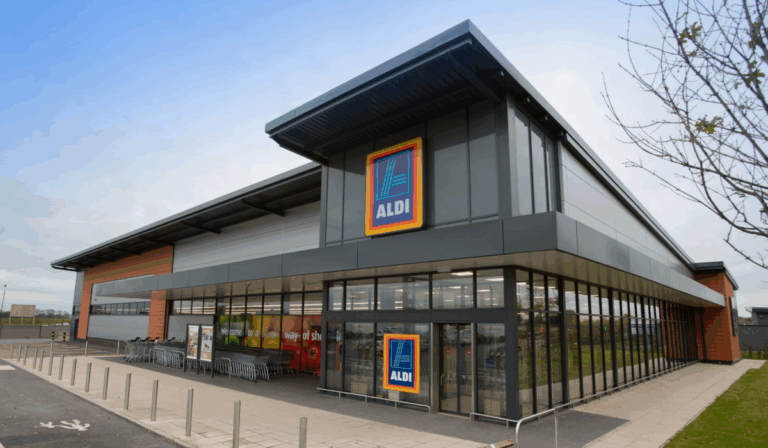 Retail Assistant Job: Aldi